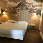 Nido Dell'aquila Hotell 3*