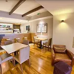 Nido Dell'aquila Hotell