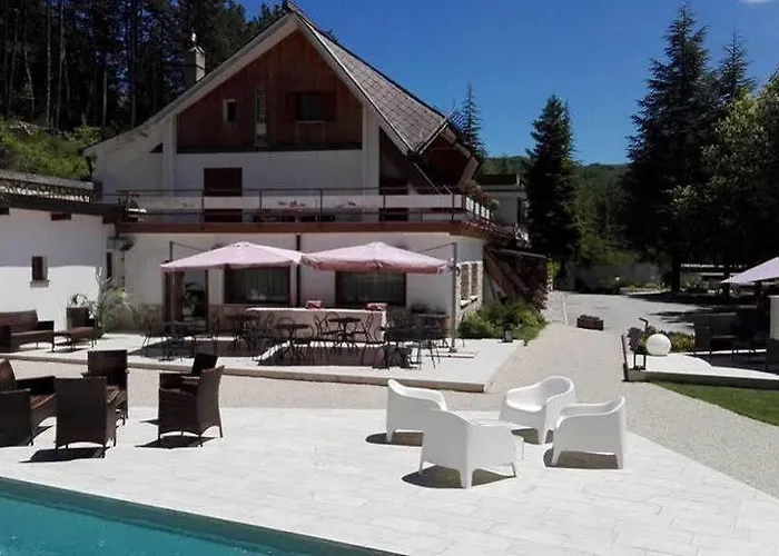 Nido Dell'aquila Отель