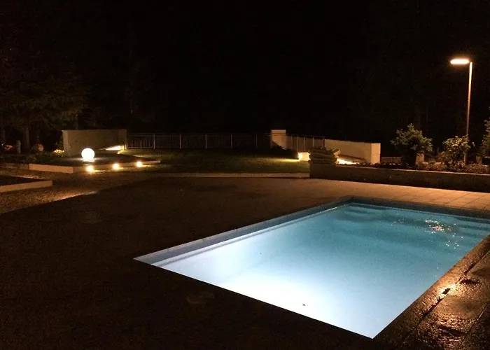 Отель Nido Dell'aquila Ассерджи